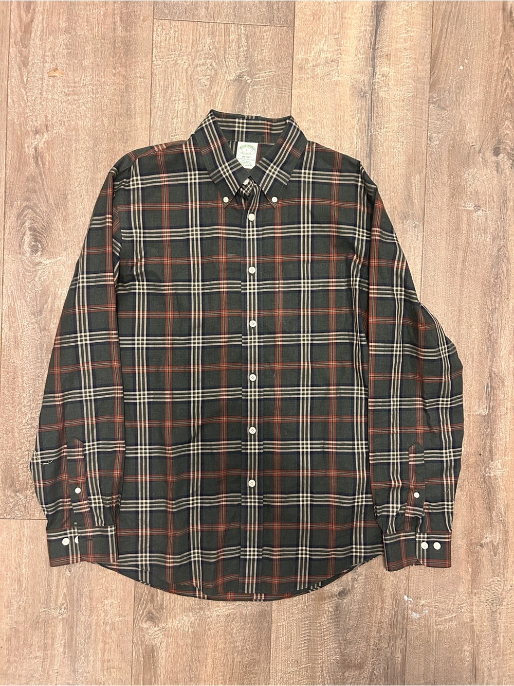 Brooks Brothers L Men's Plaid Button-Down Shirt in green